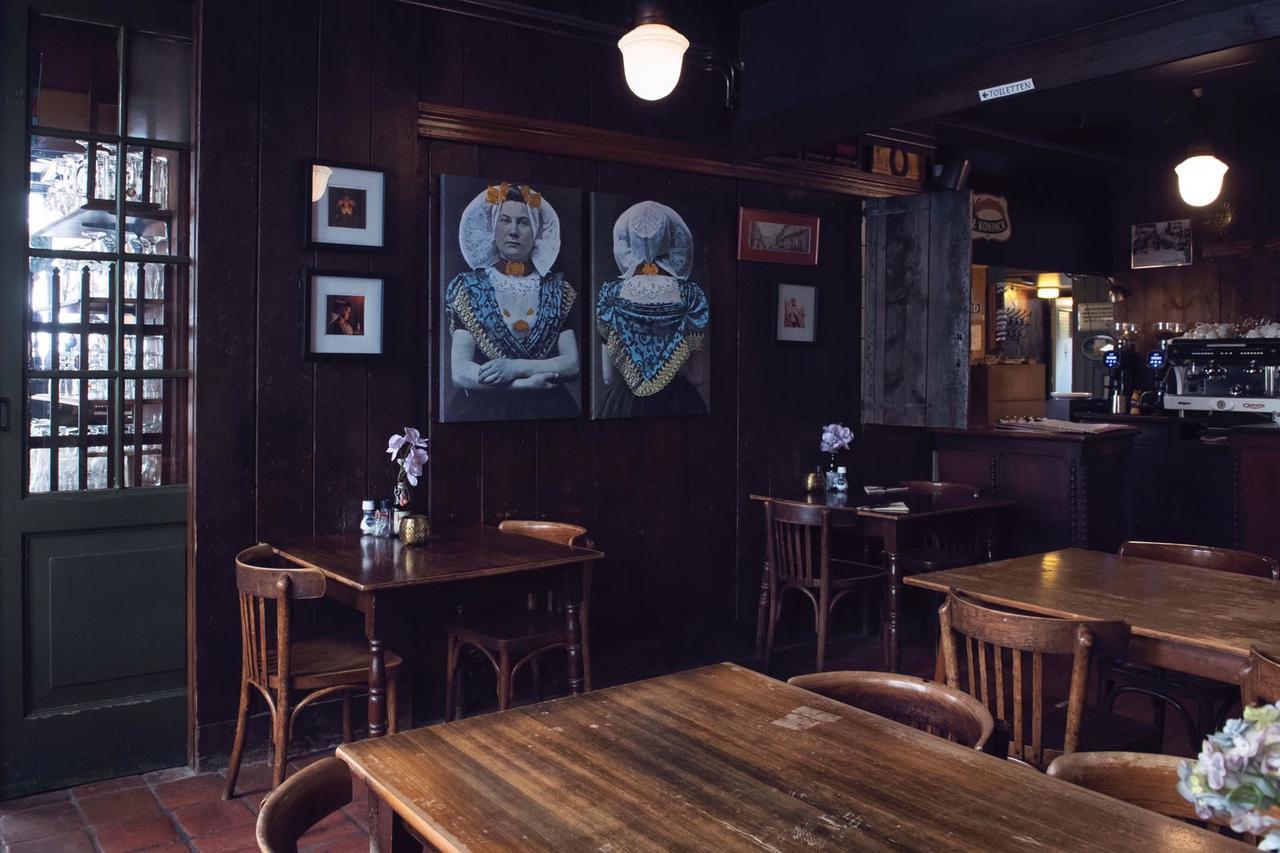 Cafe Restaurant Hotel De Mug Мидделбург Экстерьер фото